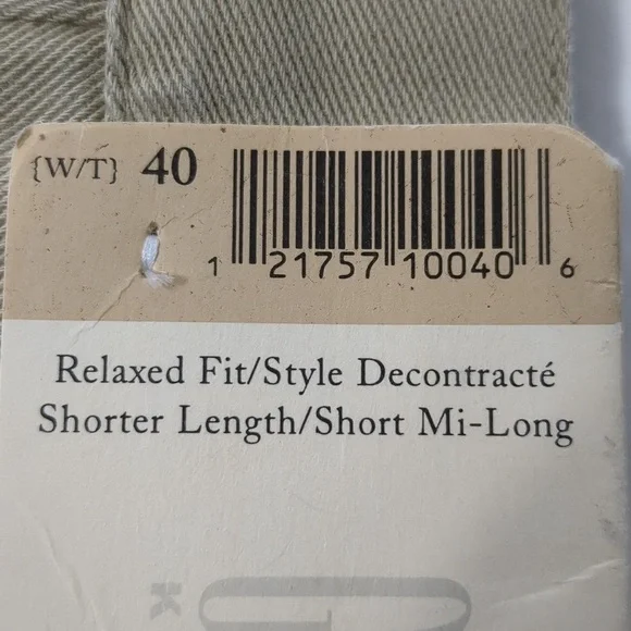 Gap Relaxed Fit Khaki Shorts Size 40 NWT - Picture 4 of 5